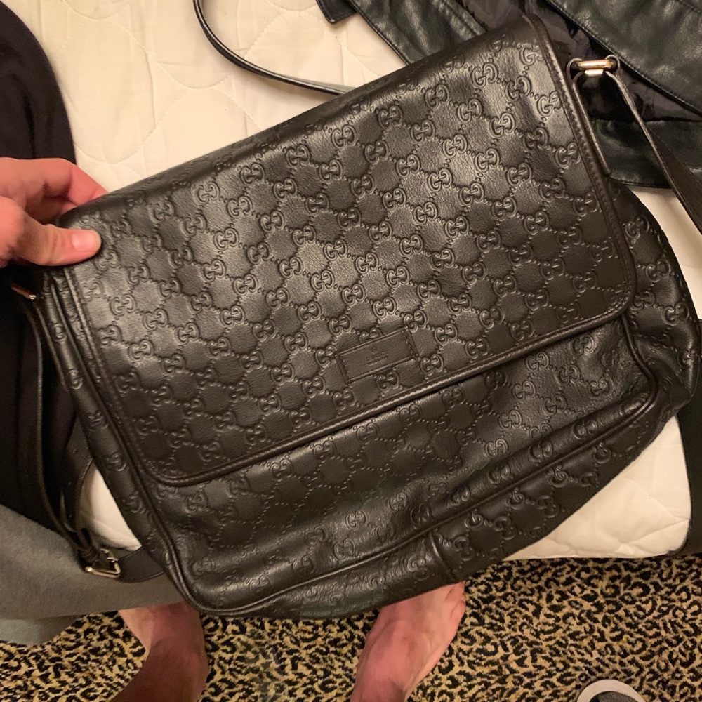 Gucci Shoulder Bag